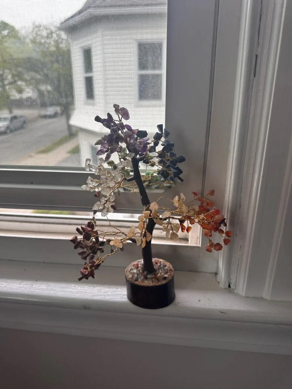 Multicolor Gemstone Tree Sculpture - Homeware 7 Chakras - Picture 3 of 4